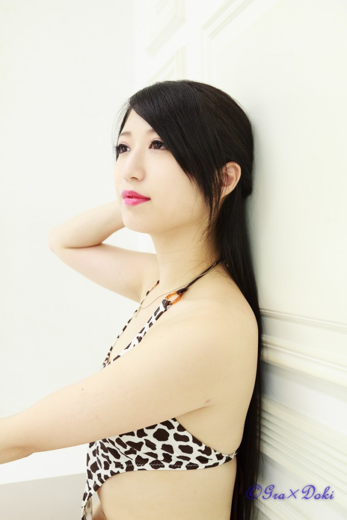 桜ゆきのさん水着ポートレート