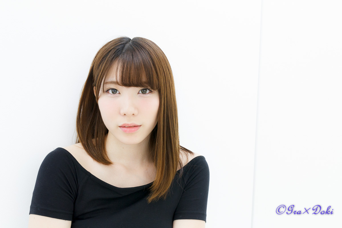 星合桃子 私服ポートレート