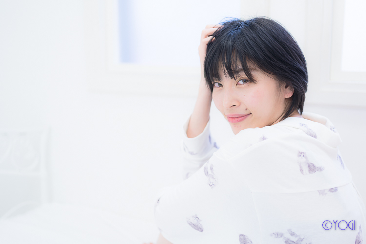 宮澤美琴 私服ポートレート