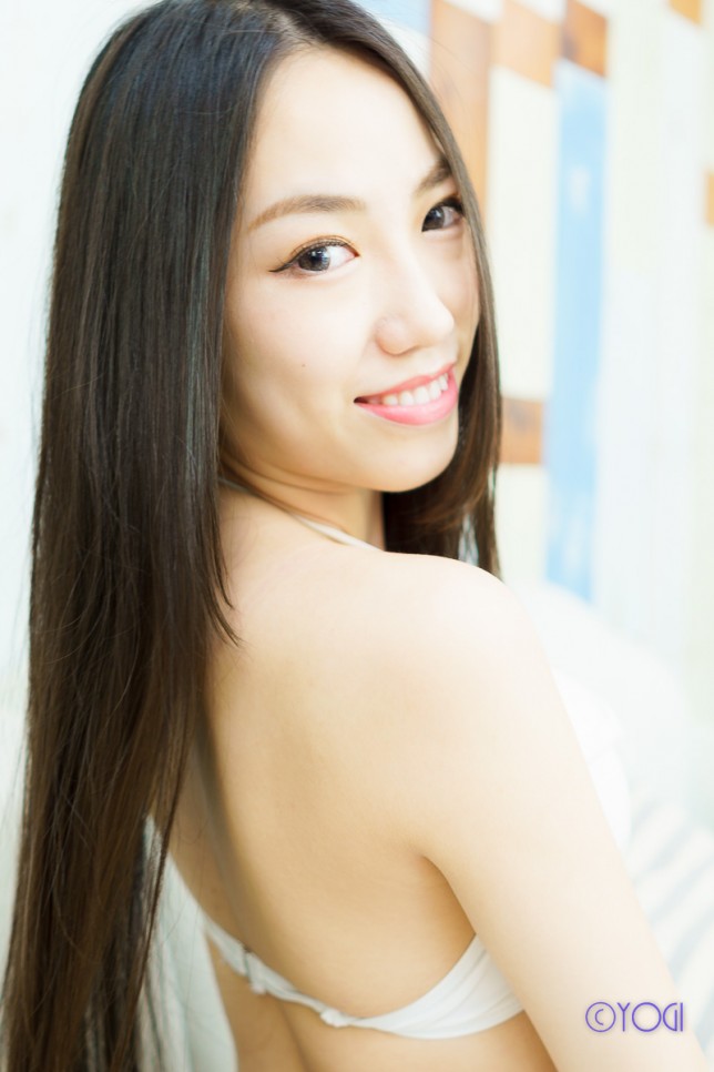 神美水着ポートレート
