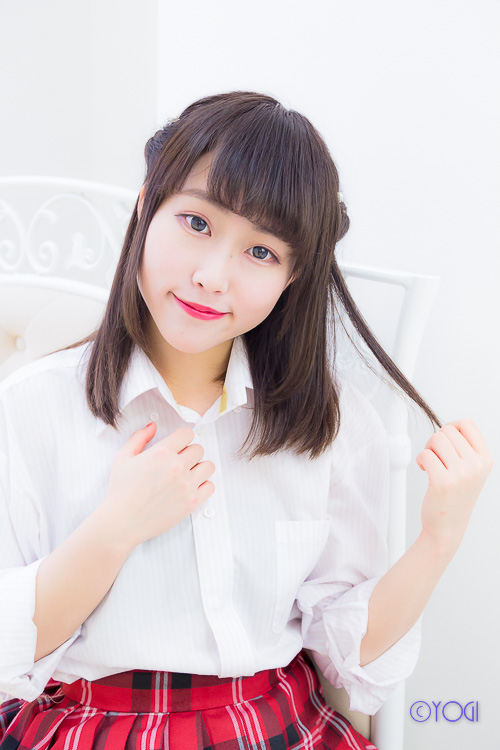 すずはらかのん 制服コスプレ