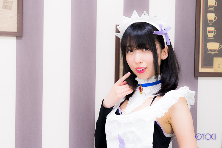 國井紫苑 メイドコスプレ