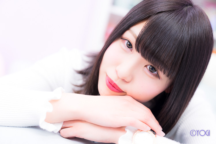 今井なぎさ 服ポートレート