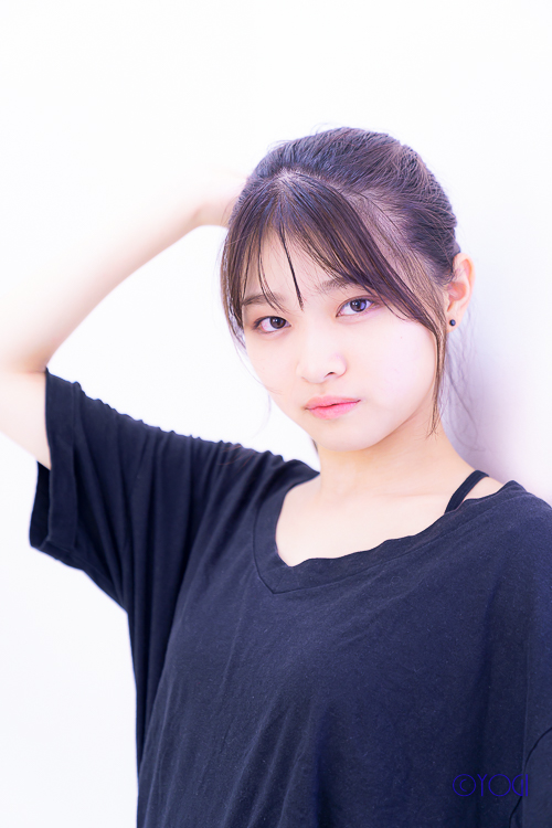 麗日しおん 私服ポートレート