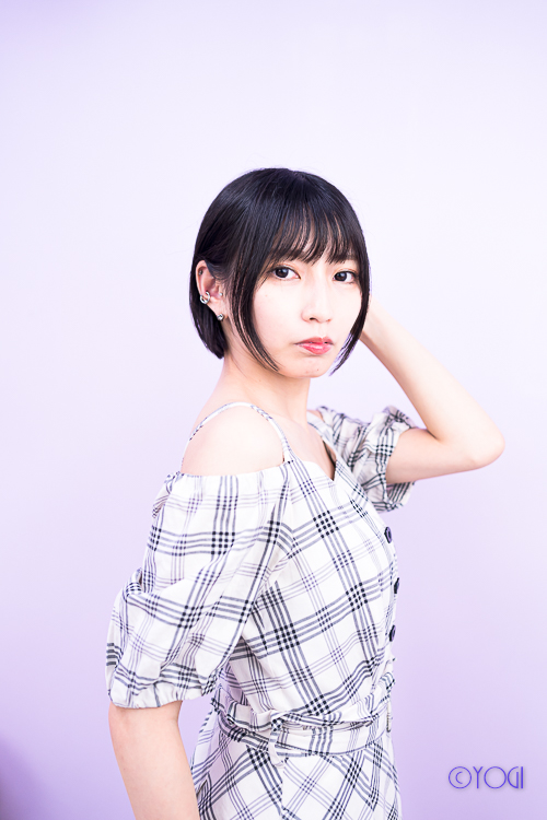 彼方玲,私服ポートレート