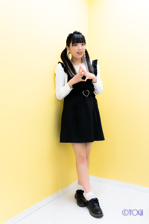 胡桃梨紗 私服ポートレート