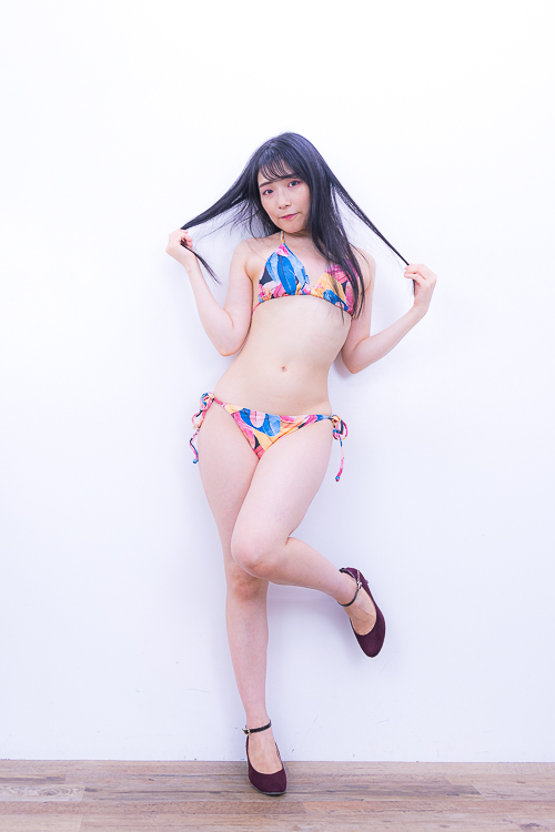 蔡晴星 水着ポートレート