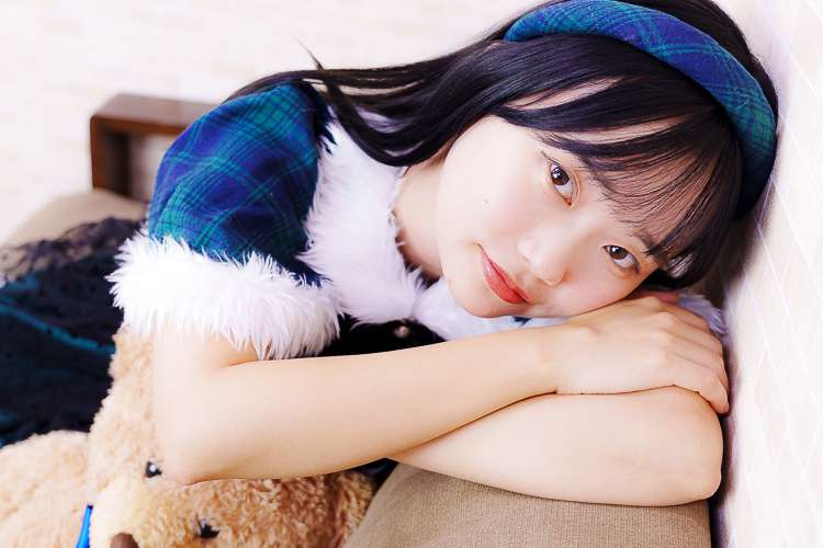 斎藤みな 私服ポートレート